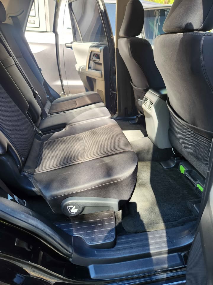 2012 Toyota 4Runner · SR5 Premium Sport Utility 4D in Lafayette, CO (photo 7) — photo 7