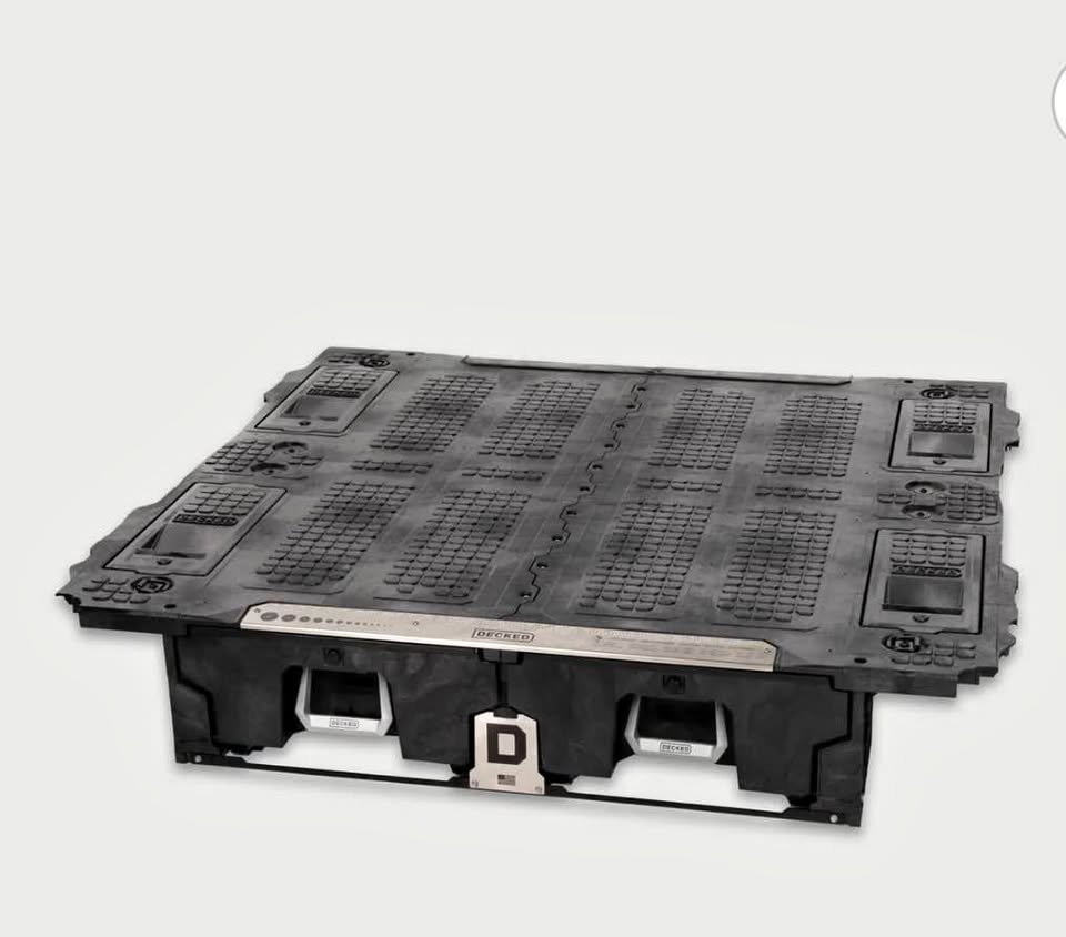 DECKED Toyota Tundra drawer system in Denver, CO (photo 1) — photo 1