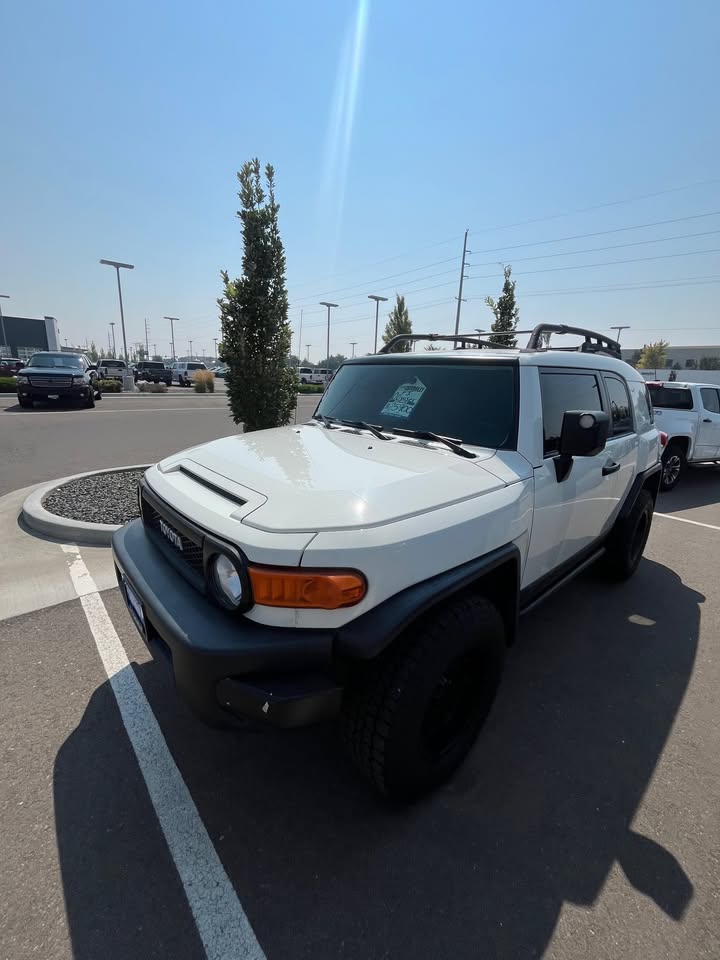 2010 Toyota FJ Cruiser in Twin Falls, ID (photo 3) — photo 3