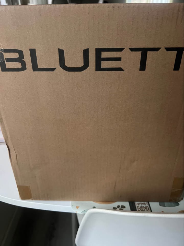 BLUETTI AC50B 700W 448Wh Portable Power Station Generator LFP for Trip Camping in Sunnyvale, CA (photo 10) — photo 10