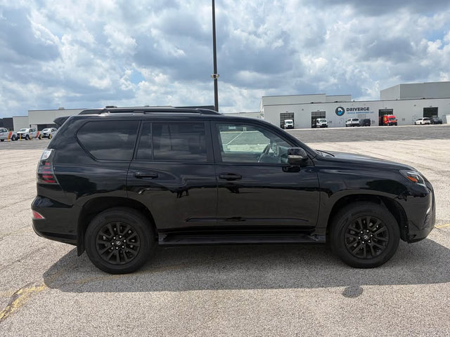 2023 Lexus GX · GX 460 Luxury Sport Utility 4D — photo 3