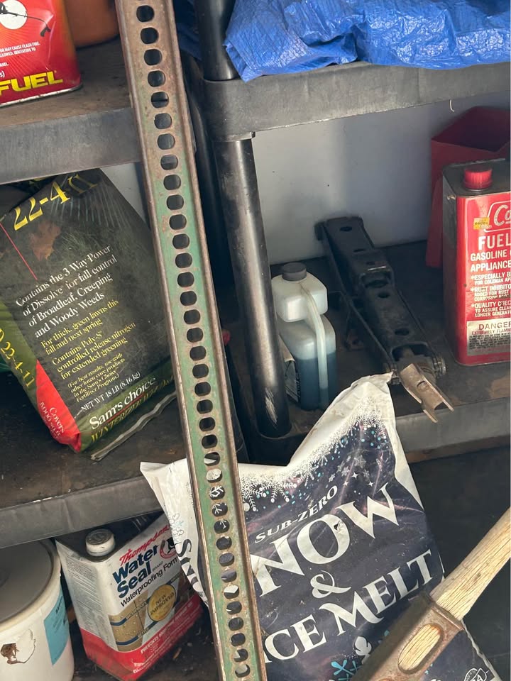 vintage Hi-Lift / Handyman Farm Jack i have 2 jacks in Vernal, UT (photo 6) — photo 6