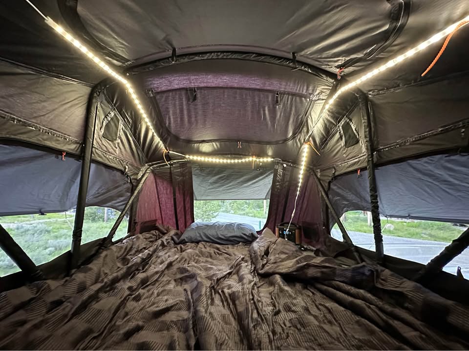 Roam Rooftop Tent w/ all accessories (photo 6) — photo 6