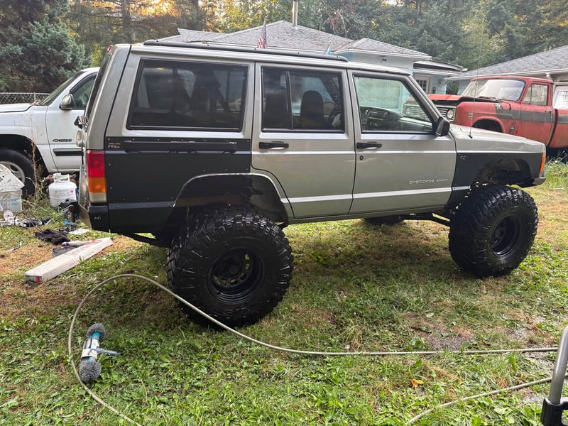 2000 Jeep Cherokee · SE Sport Utility 4D (photo 3) — photo 3