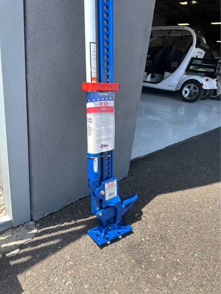 Hi-Lift Patriot Edition Jack (photo 6) — photo 6