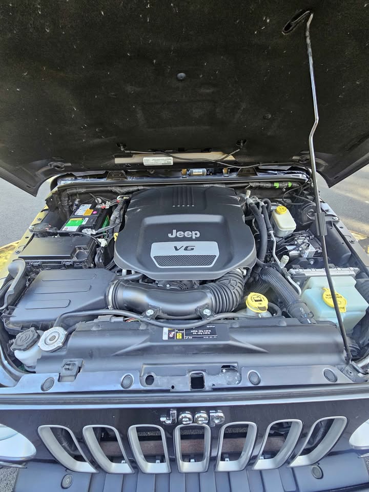 2017 Jeep Wrangler Unlimited · All New Sahara Sport Utility 4D in Port Orchard, WA (photo 5) — photo 5