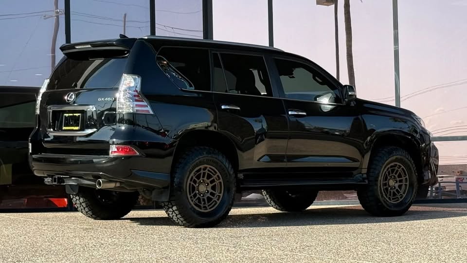 2020 Lexus GX in Tucson, AZ (photo 12) — photo 12