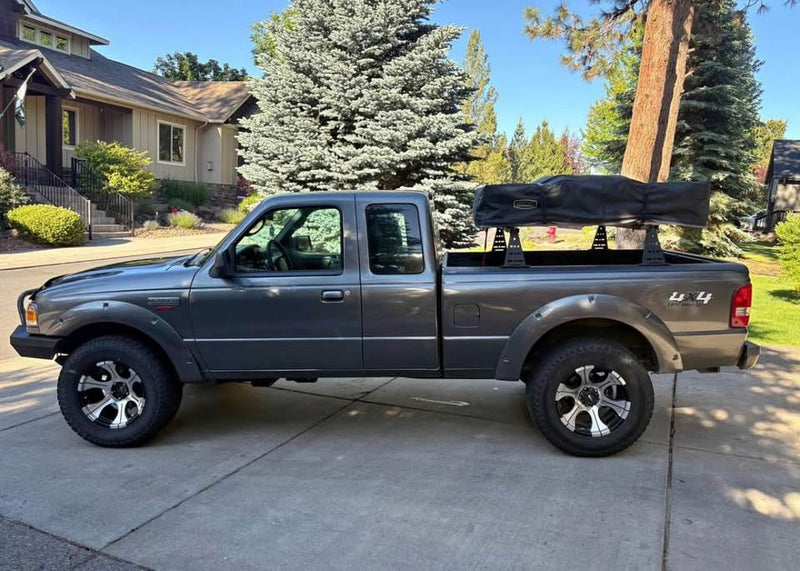 SmittyBilt GEN2 Overlander Rooftop Tent w/Truck Bed Racks in Bend, OR (photo 2) — photo 2