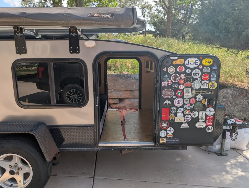 2007 Hiker Mid-Range 5x10 Camper Trailer in Morrison, CO (photo 5) — photo 5