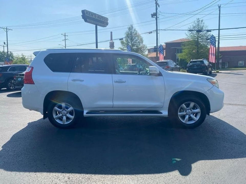 2011 Lexus GX 460 in Paris, KY (photo 3) — photo 3