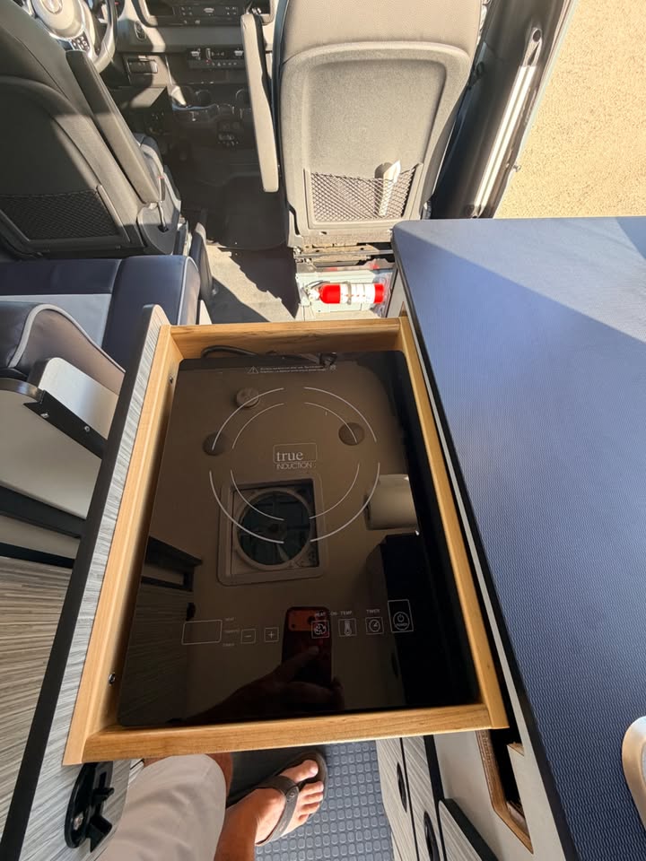 2021 Winnebago revel in Concord, NH (photo 11) — photo 11