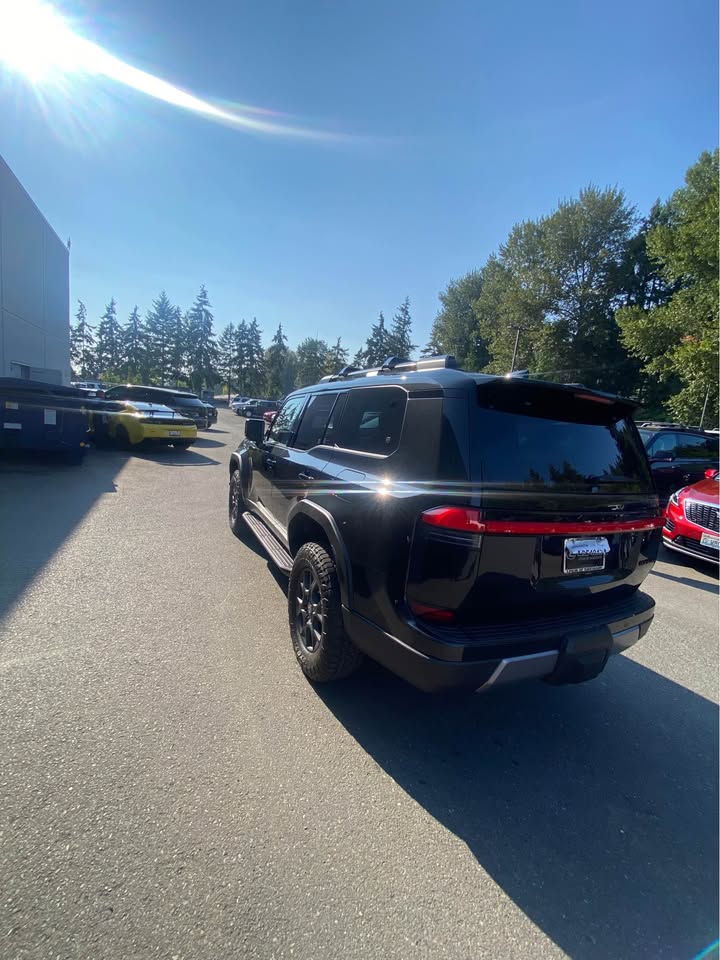 2026 Lexus GX 550 Overtrail+ in Bellevue, WA (photo 6) — photo 6