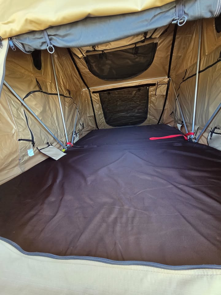 Smittybilt+Roof+Top+Tent in Longmont, CO (photo 5) — photo 5