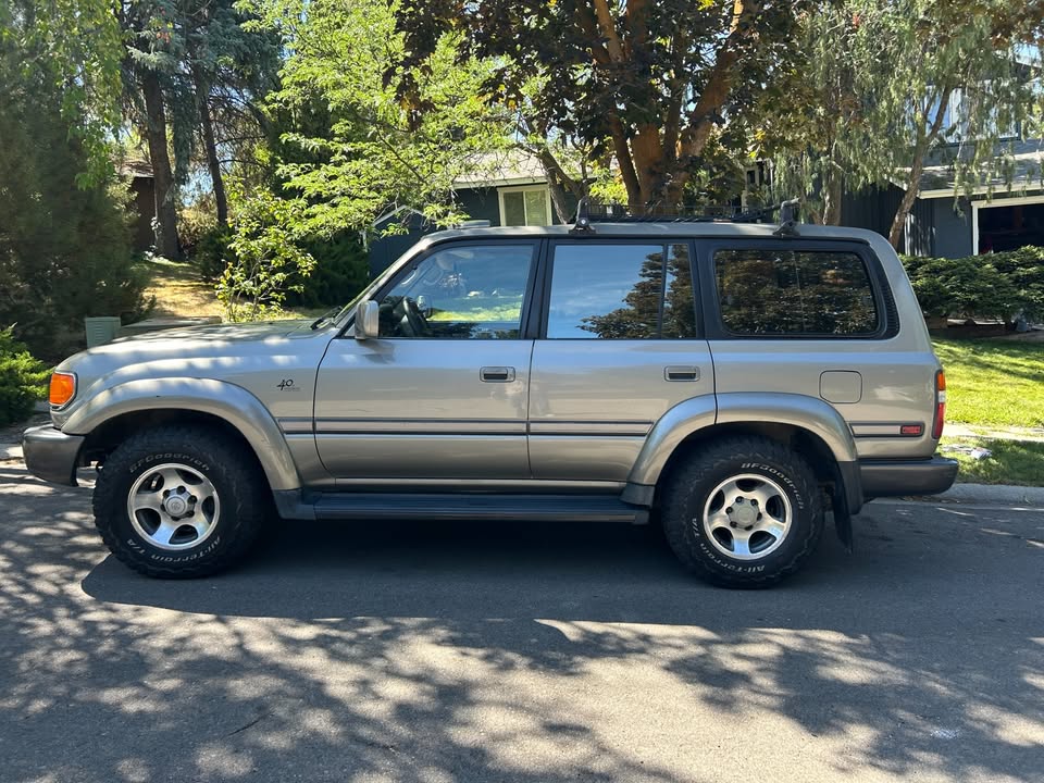 1997 Toyota Landcruiser in Boise, ID (photo 5) — photo 5