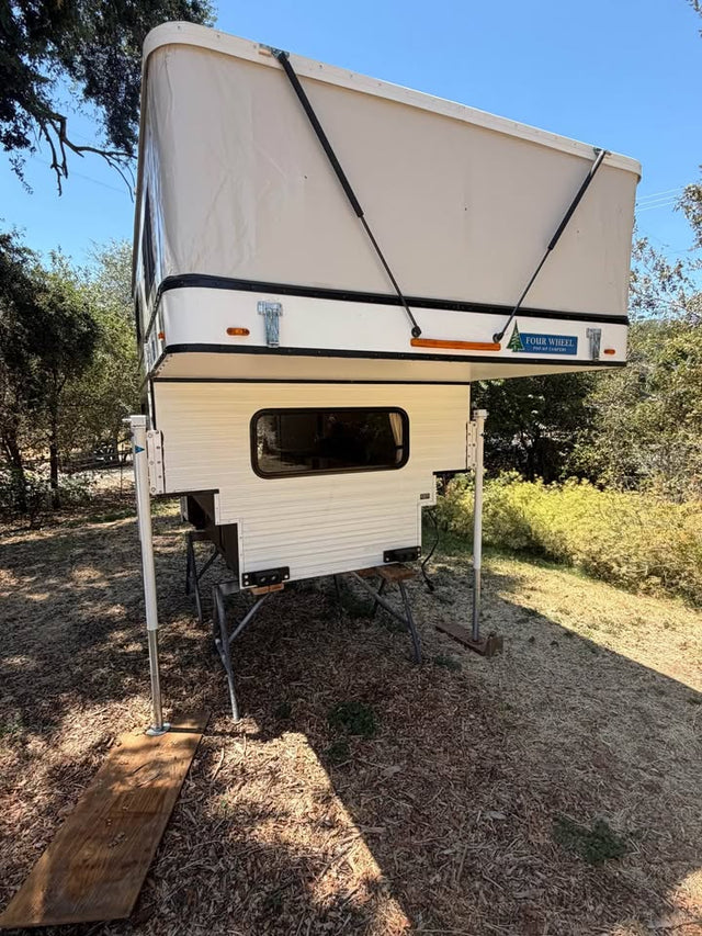 2019 4 Wheel Camper Hawk Full Size Pickups — photo 3