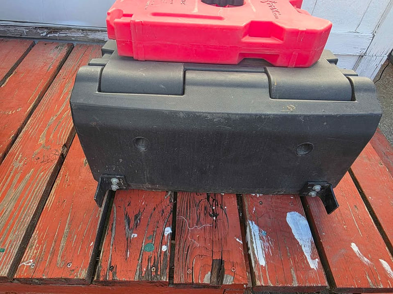 RZR Xp 100 Rear Cargo Box with Rotopax 2 Gal Gas Can in Longview, WA (photo 3) — photo 3
