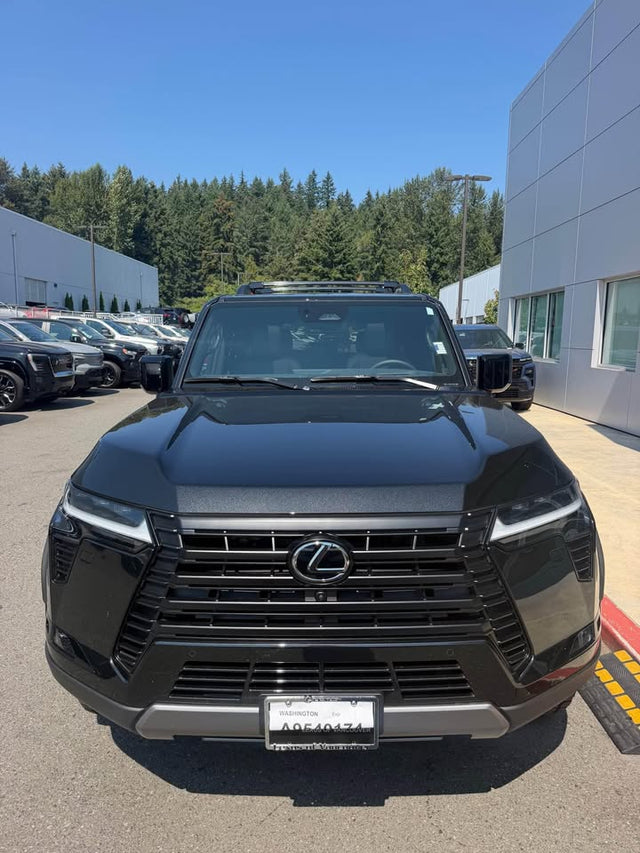 2026 Lexus GX · 550 Overtrail+ — photo 2