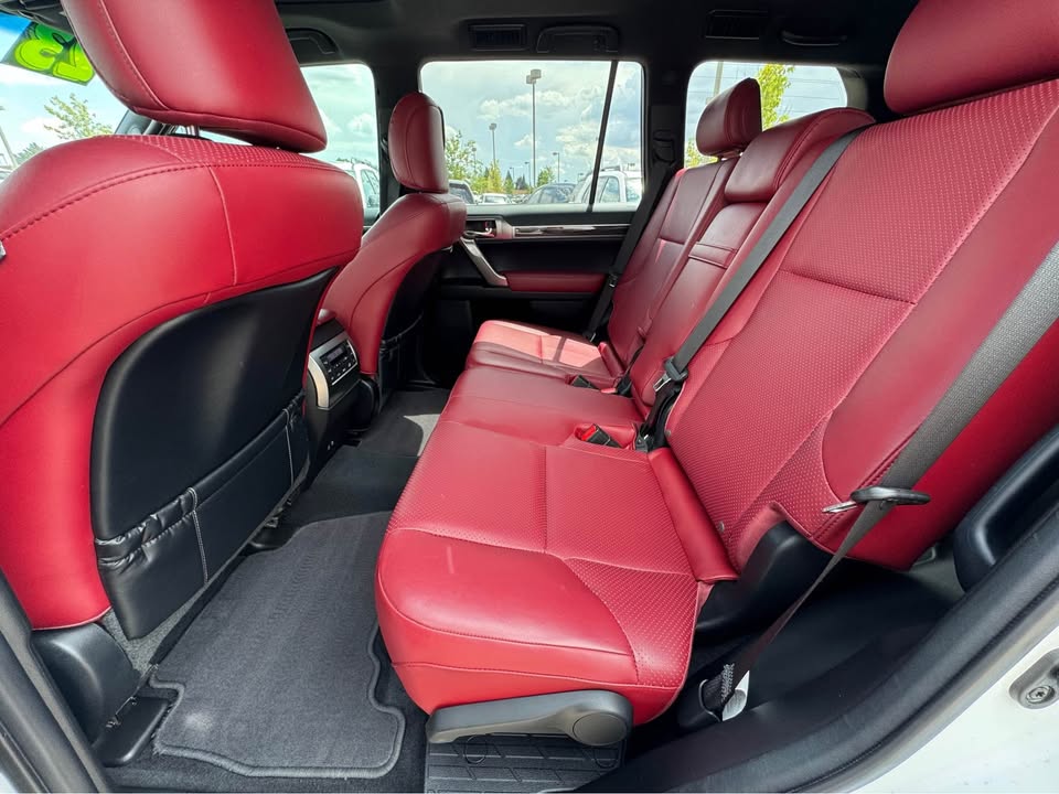 2023 Lexus GX · GX 460 Luxury Sport Utility 4D (photo 7) — photo 7