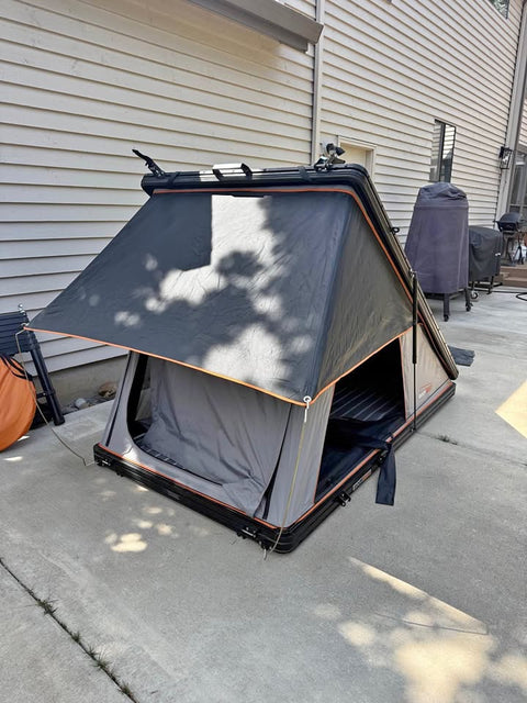 Roofnest Falcon 2 rooftop tent + heated blanket + upgraded mattress