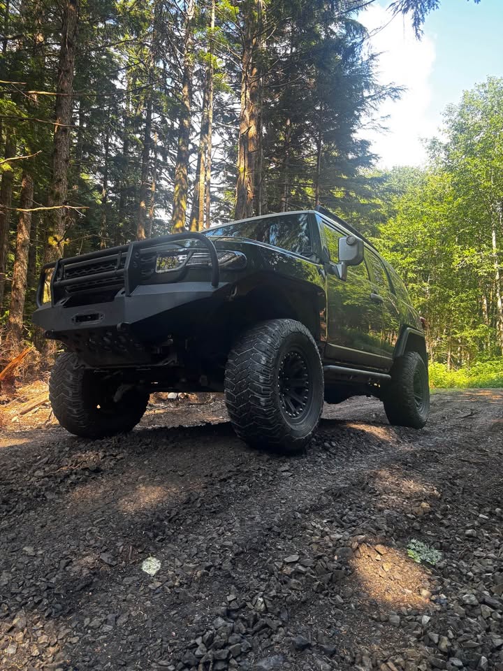 2014 Toyota FJ Cruiser · Sport Utility 2D (photo 11) — photo 11