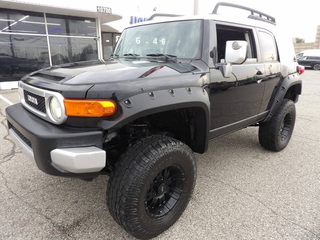 2007 Toyota FJ Cruiser — photo 2