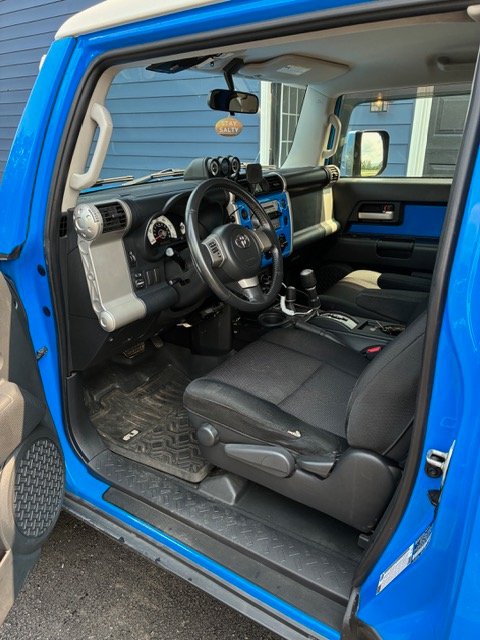 2007 Toyota FJ CRUISER 4WD in Kutztown, PA (photo 10) — photo 10