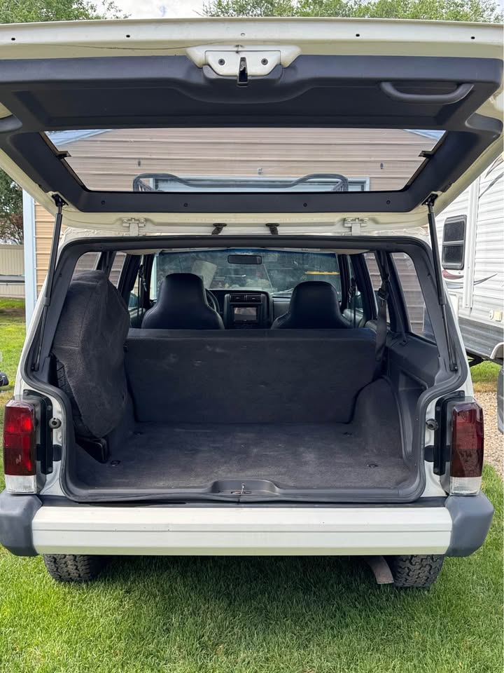 2000 Jeep Cherokee · X Sport Utility 4D in Riverton, UT (photo 5)