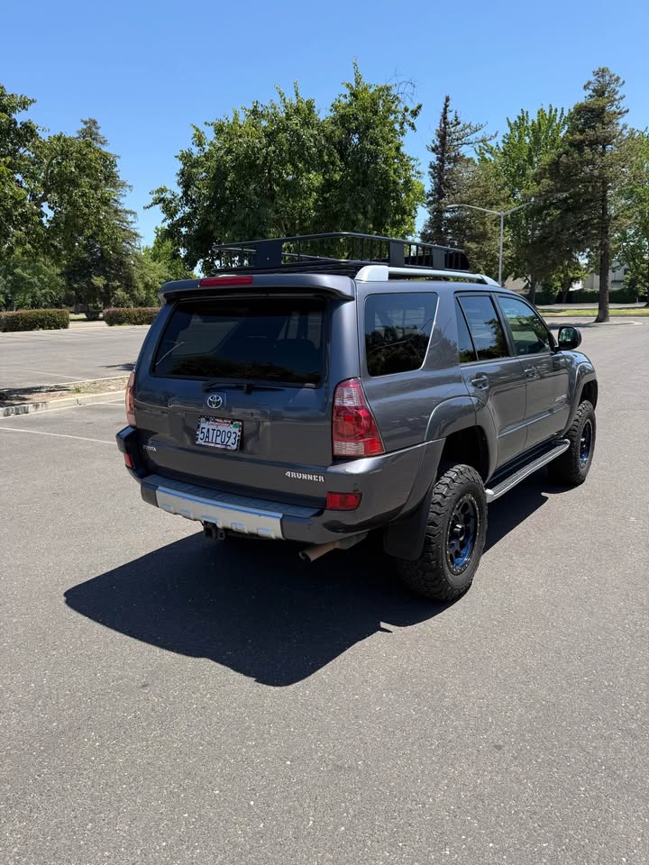 2003 Toyota 4Runner · Limited Sport Utility 4D (photo 5) — photo 5