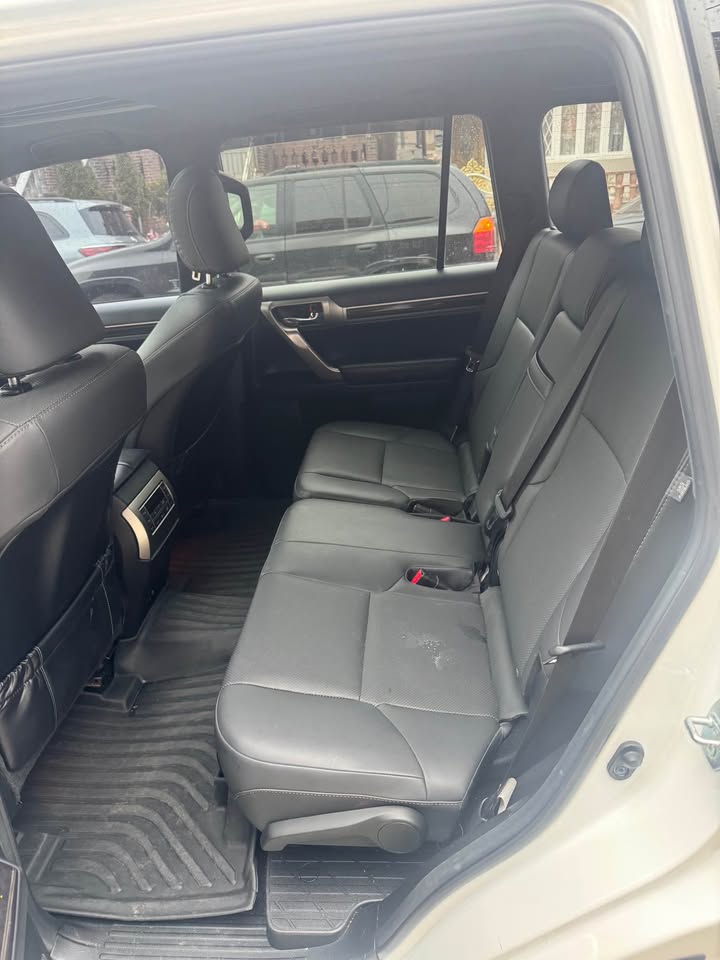 Clean Lexus GX (photo 5) — photo 5