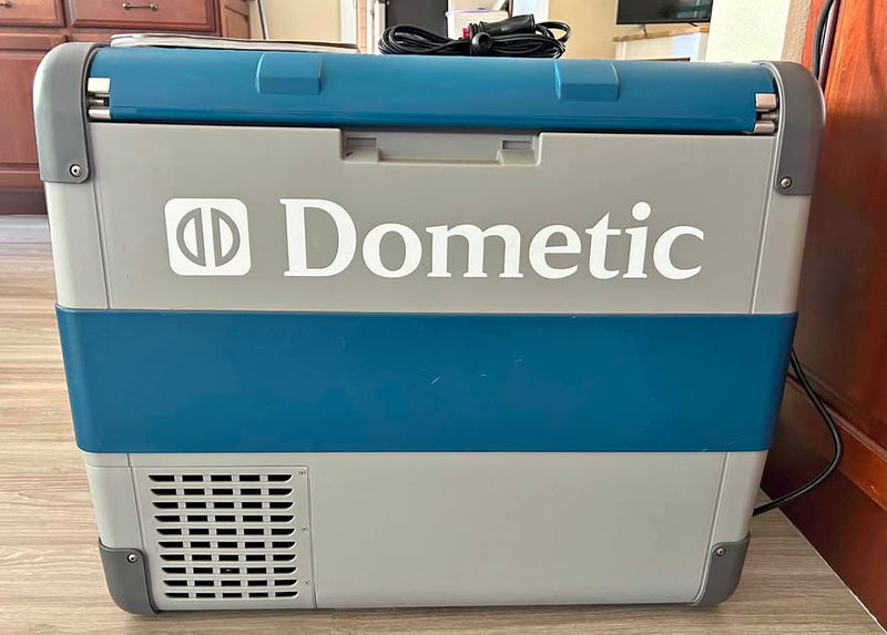 Dometic CFX-65DZ Dual Zone Portable Fridge/Freezer (61L) - Excellent Condition in San Jose, CA (photo 1) — photo 1