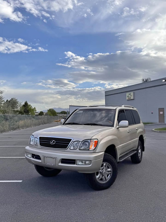 2002 Lexus LX · LX 470 Sport Utility 4D in West Jordan, UT (photo 1)