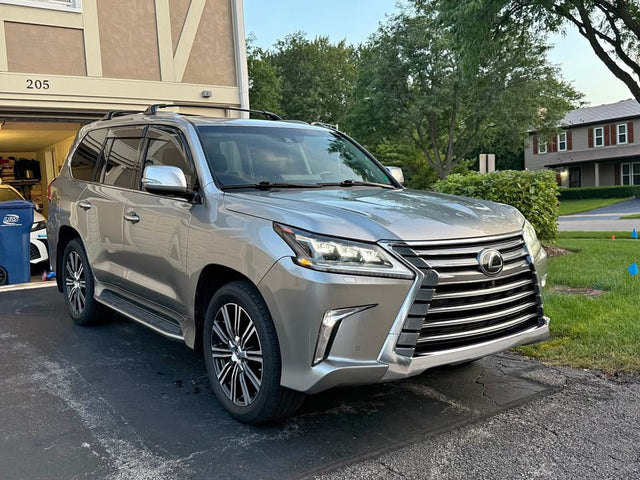 2020 Lexus LX · LX 570 Sport Utility 4D in Schaumburg, IL (photo 1)