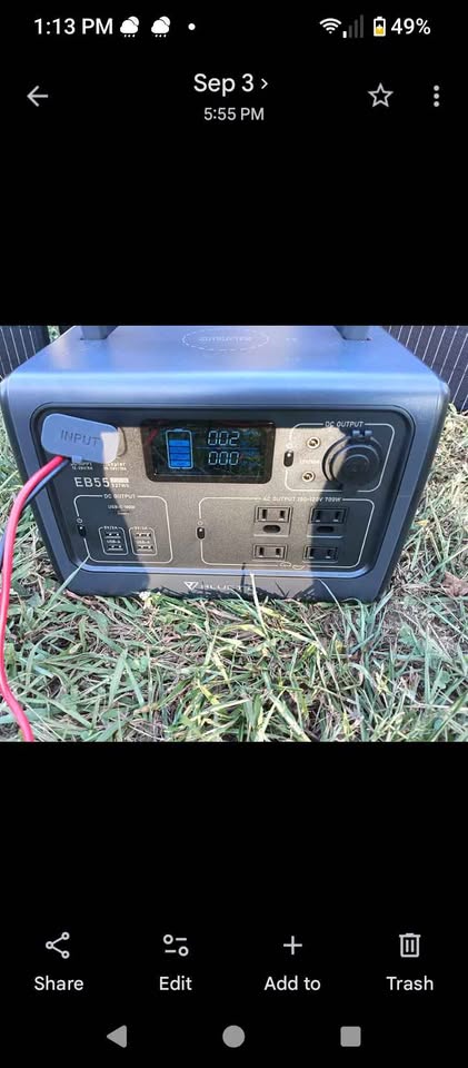 Bluetti EB55 Portable Power Station with new Solar Panel .only use one time — photo 3