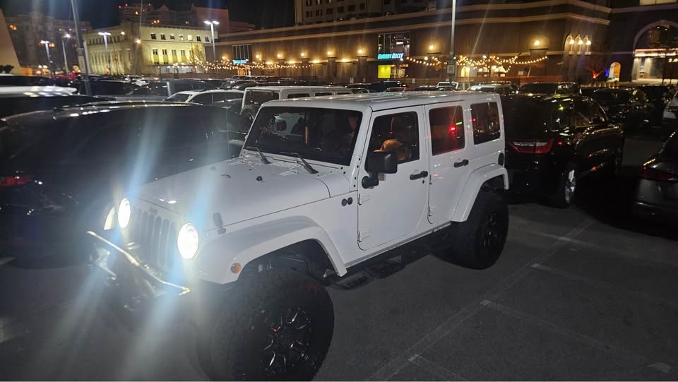 2011 Jeep Wrangler · Unlimited Sport SUV 4D in Reno, NV (photo 8) — photo 8