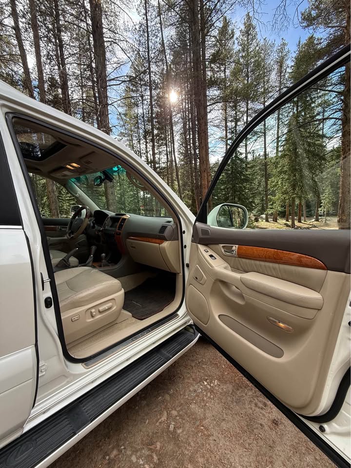 2004 Lexus GX · GX 470 Sport Utility 4D in Breckenridge, CO (photo 12) — photo 12