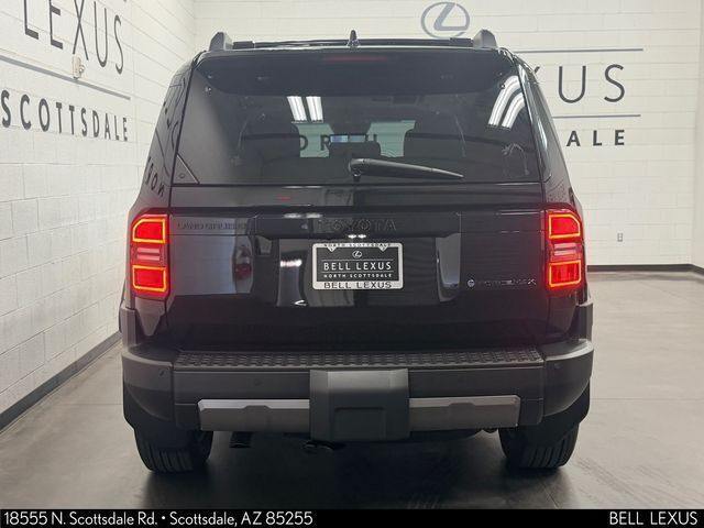 2025 Toyota Land Cruiser (photo 5) — photo 5