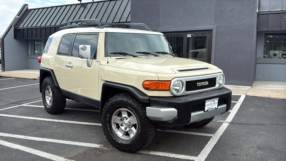 2008 Toyota FJ (photo 4) — photo 4