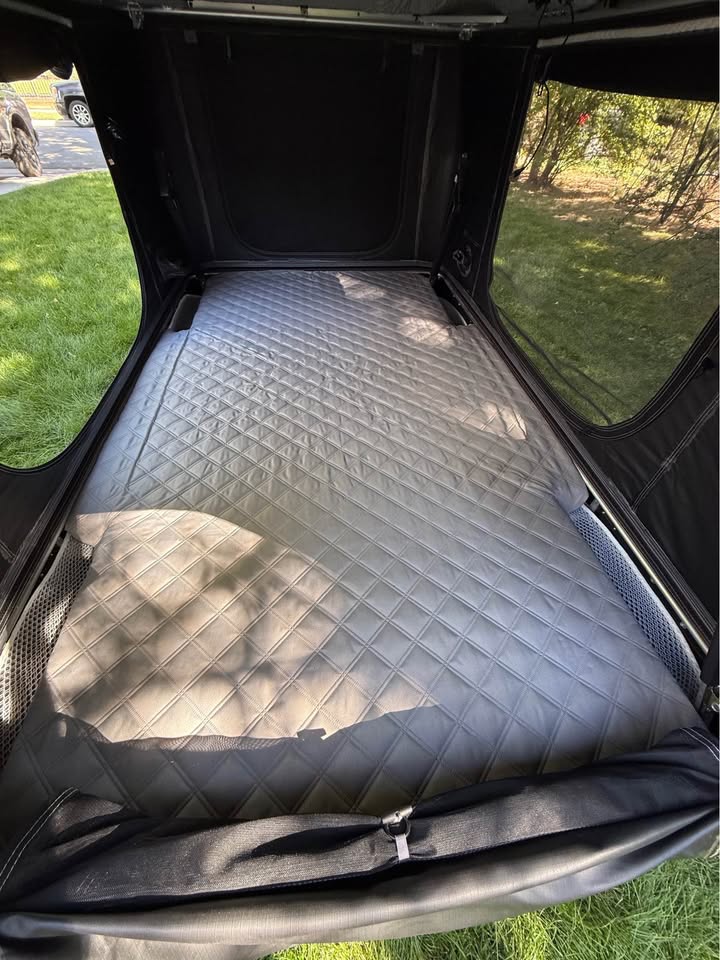 2024 Roofnest Sparrow 2 Rooftop Tent – in Fort Collins, CO (photo 5) — photo 5