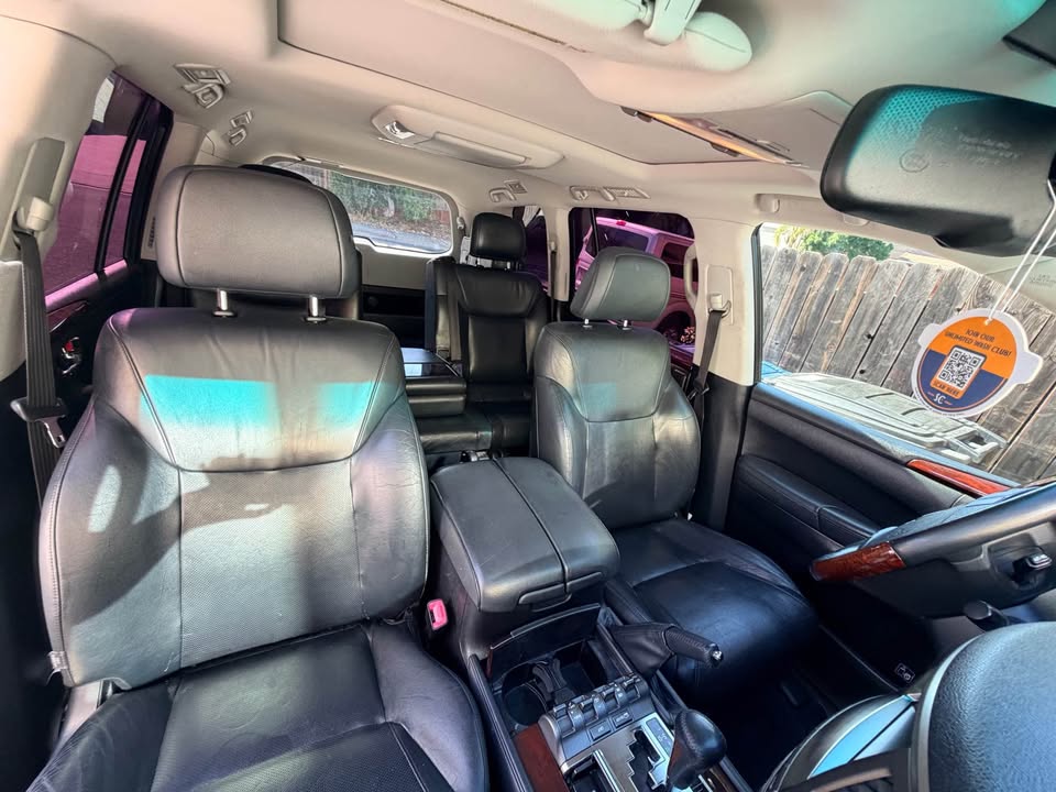 2011 Lexus LX · LX 570 Sport Utility 4D in Antioch, CA (photo 6) — photo 6