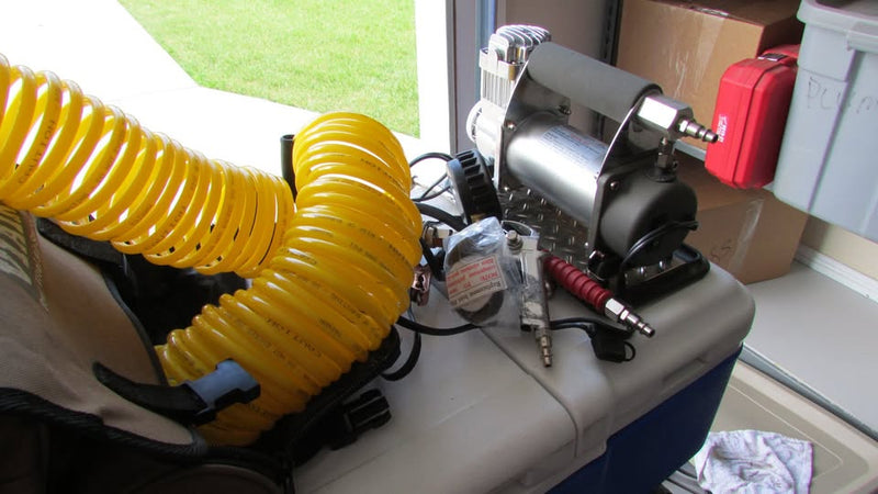 Viair 12volt air compressor in Crossville, TN (photo 2) — photo 2