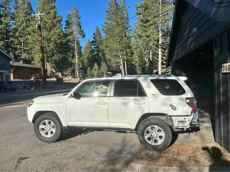 2017 Toyota 4Runner · SR5 Sport Utility 4D in Olympic Valley, CA (photo 1)