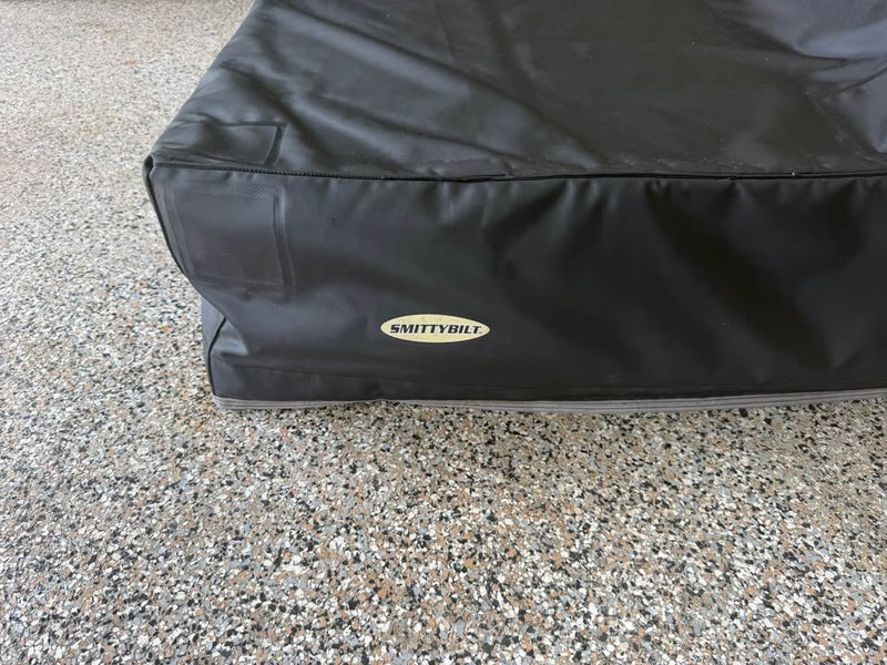 Smittybilt XL Rooftop Tent with Annex (photo 8) — photo 8