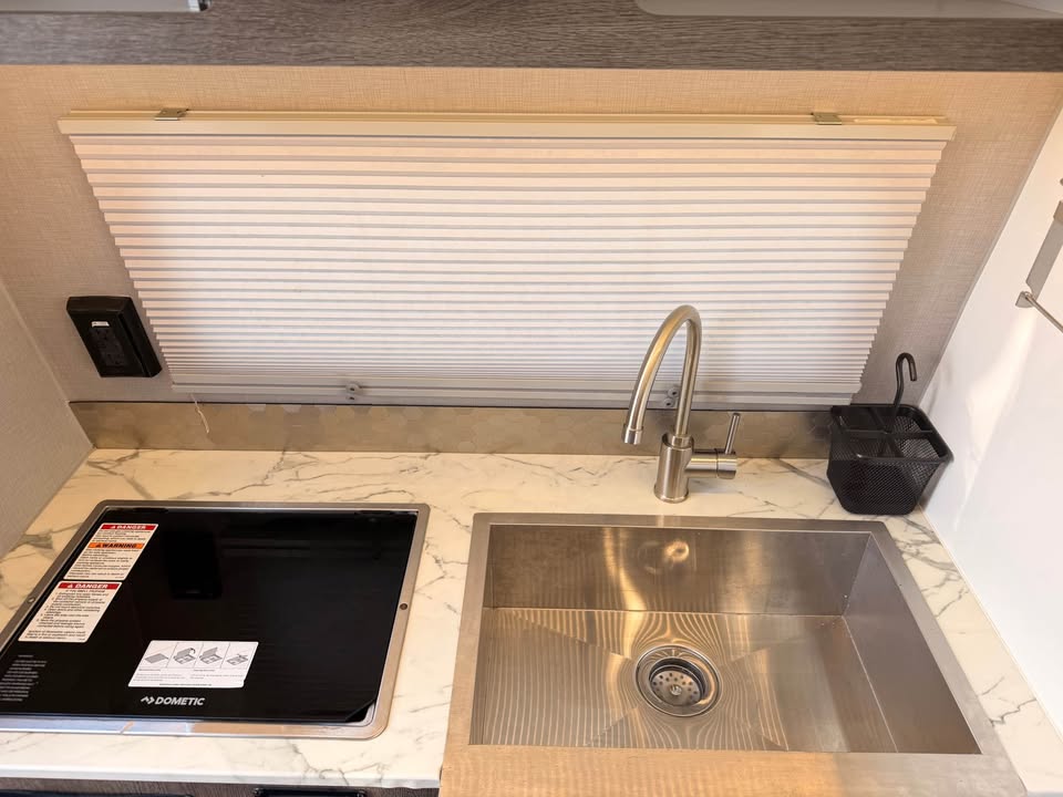Intech Sol Dawn rv trailer in La Porte, TX (photo 8) — photo 8
