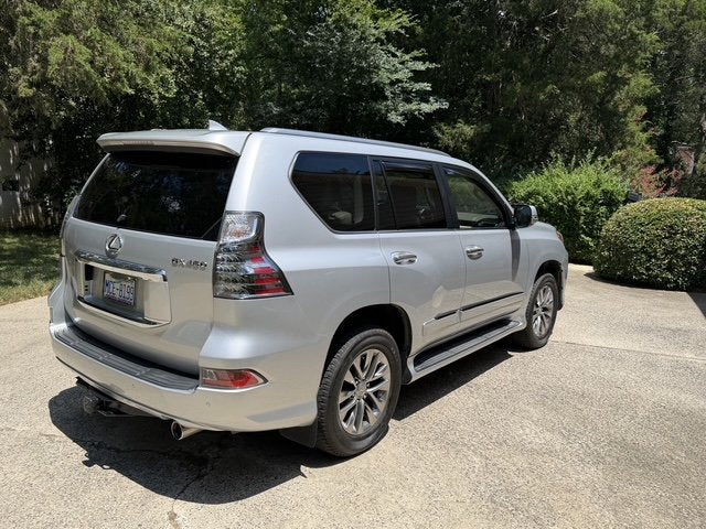 2017 Lexus GX GX 460 Luxury (photo 12) — photo 12