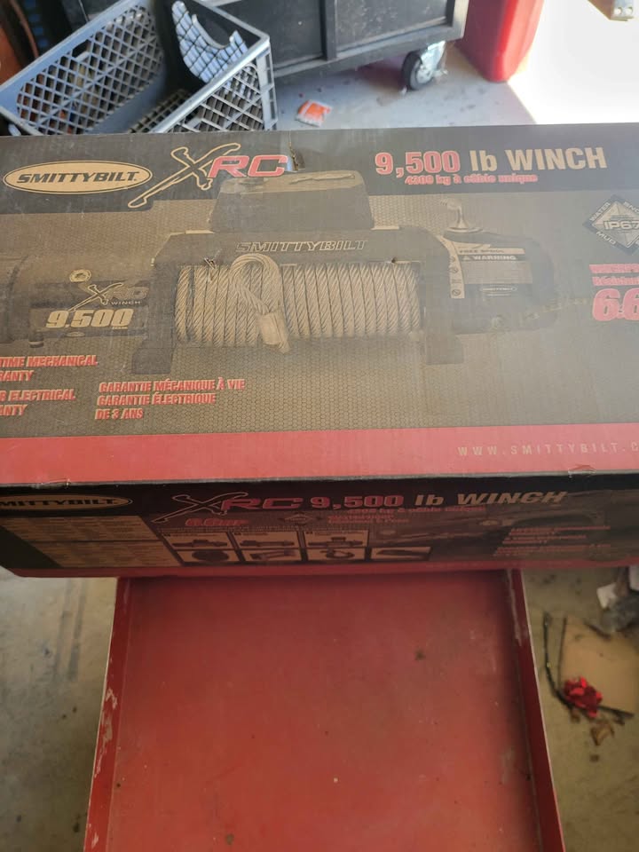Smittybilt XRC 9500lb winch in Sparks, NV (photo 2) — photo 2