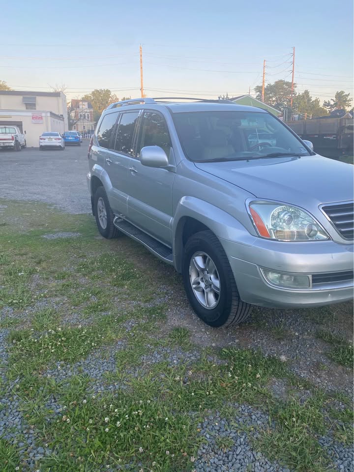 2008 Lexus GX · GX 470 Sport Utility 4D (photo 4) — photo 4