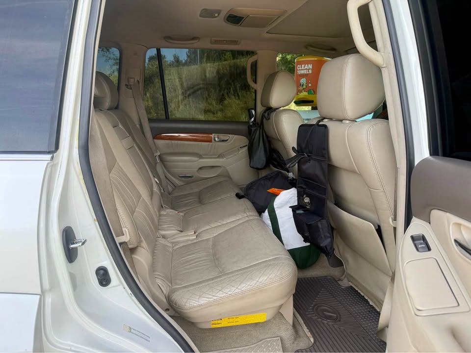 2005 Lexus GX · GX 470 Sport Utility 4D in El Dorado Hills, CA (photo 9) — photo 9