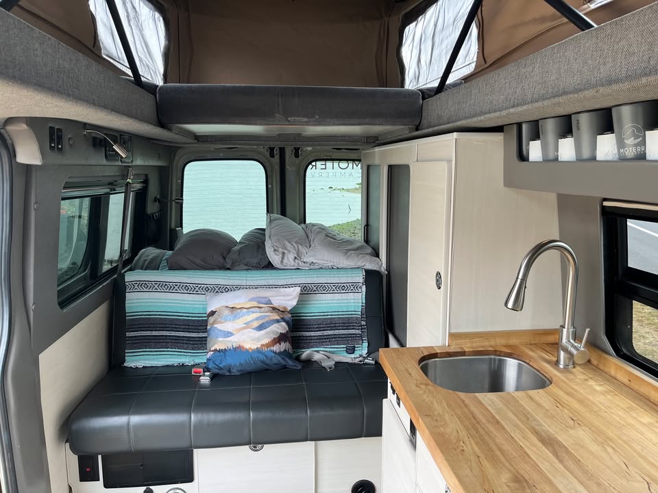 2019 Mercedes-Benz 4x4 Sprinter in San Francisco, CA (photo 4)