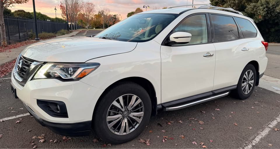 2020 Nissan Pathfinder · SV in Hayward, CA (photo 5) — photo 5