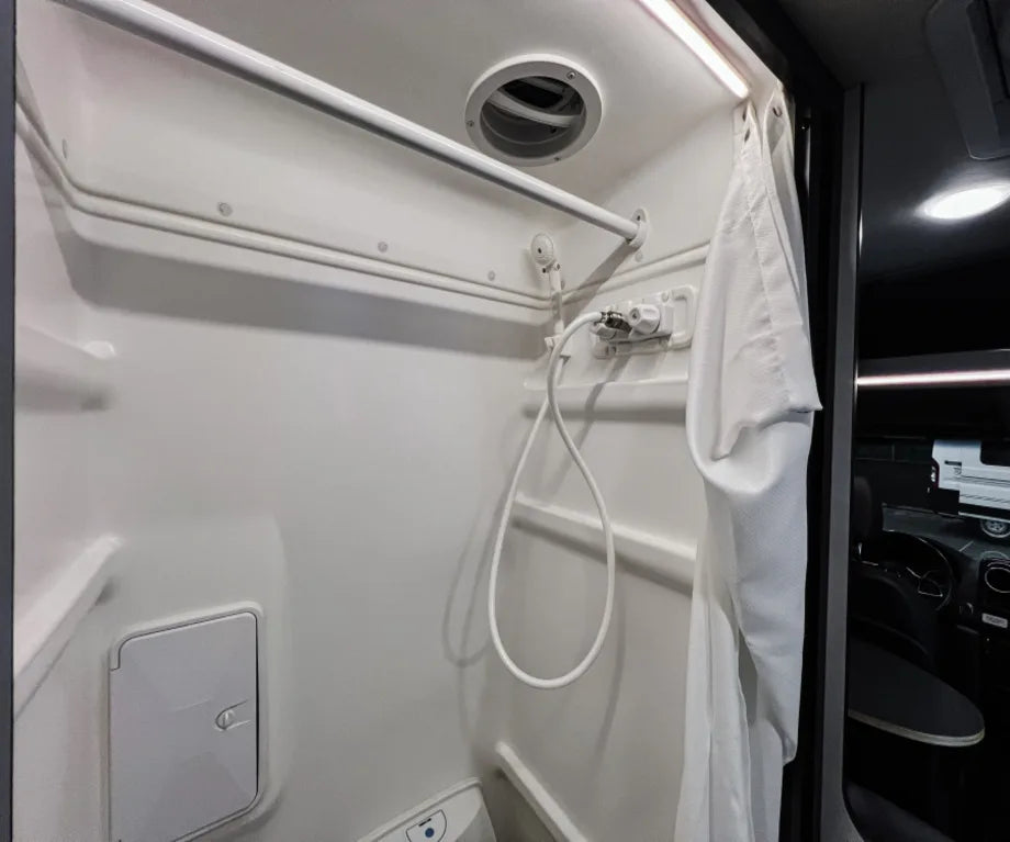 2023 Winnebago REVEL 44E in West Sacramento, CA (photo 11) — photo 11